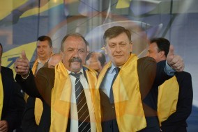 Antonescu alaturi de candidatul la europarlamentare Gh Dobre
