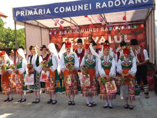 În zi de florar, Radovanu a sărbătorit “Festivalul Căpșunului”