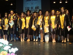 absolventii Colegiului National Barbu Stirbei.jpg3